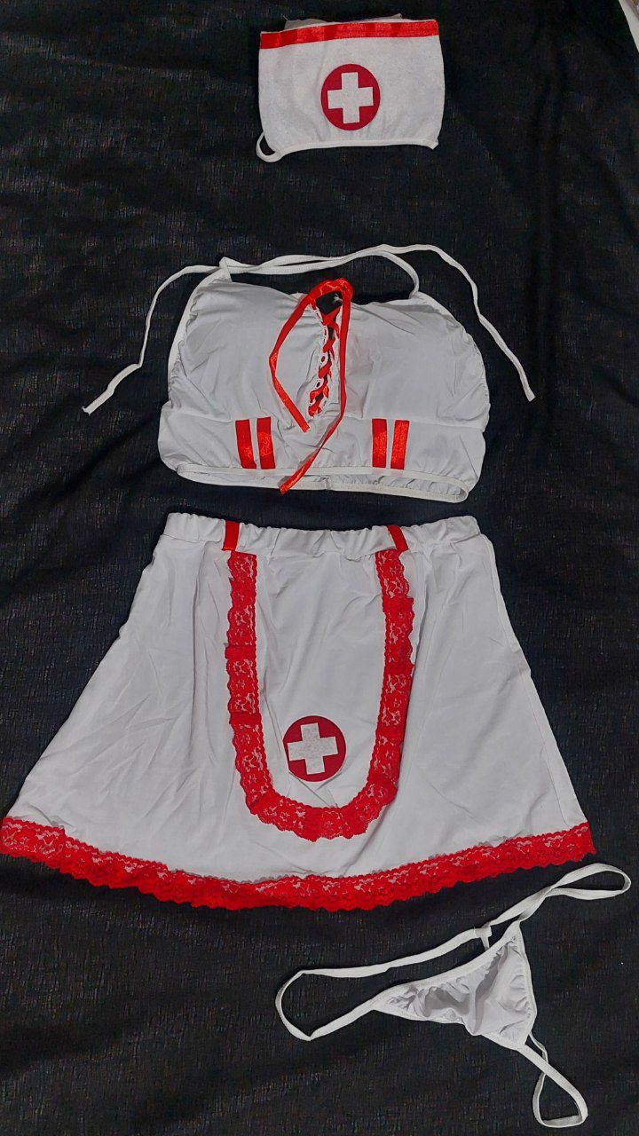 کاستوم پرستاری
